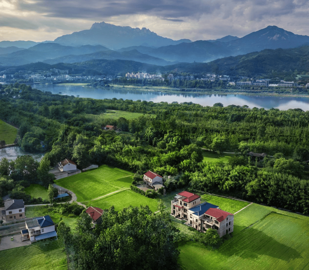 【45°瞰安徽】走进天柱山                