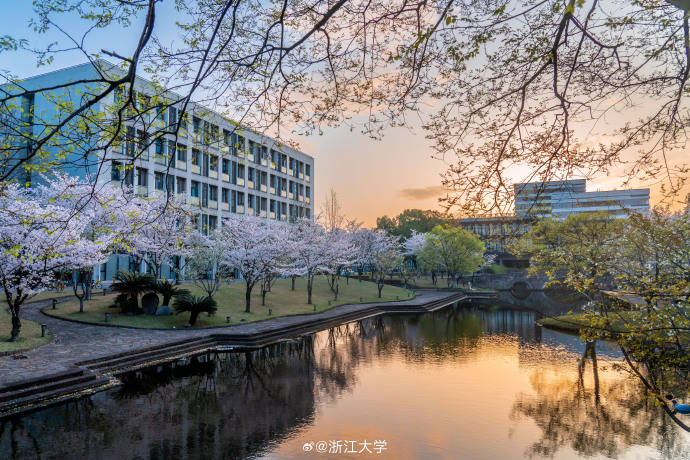 我们在大学等你！全国大学送高考祝福，祝你走向“梦中情校”                