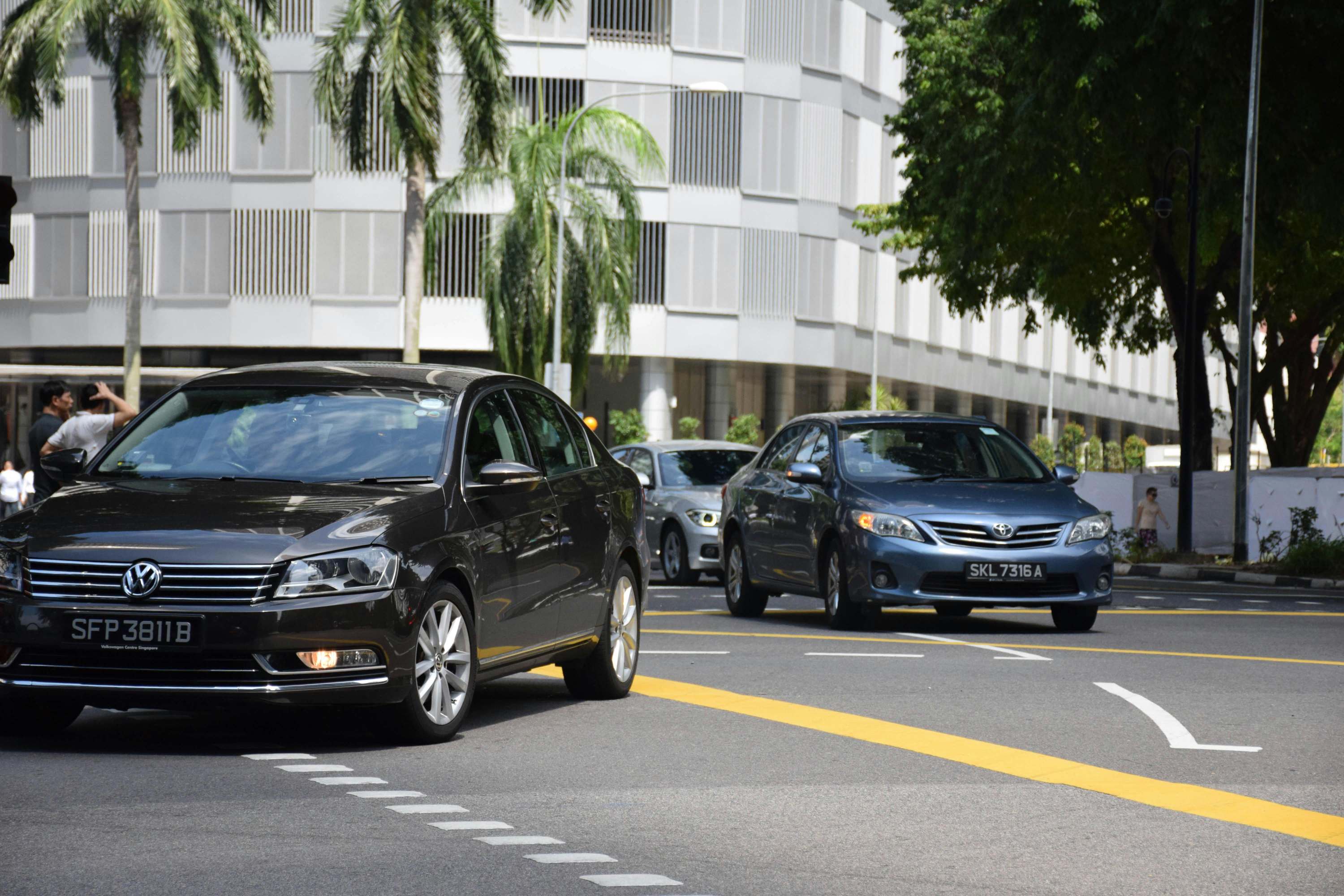 新车4S店办临牌是否需要收费？  第1张