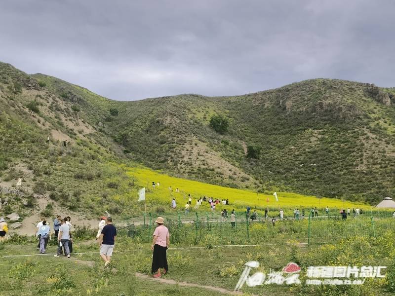 传统假日焕新颜 消费迸发新活力——新疆古尔邦节假期市场观察  第2张